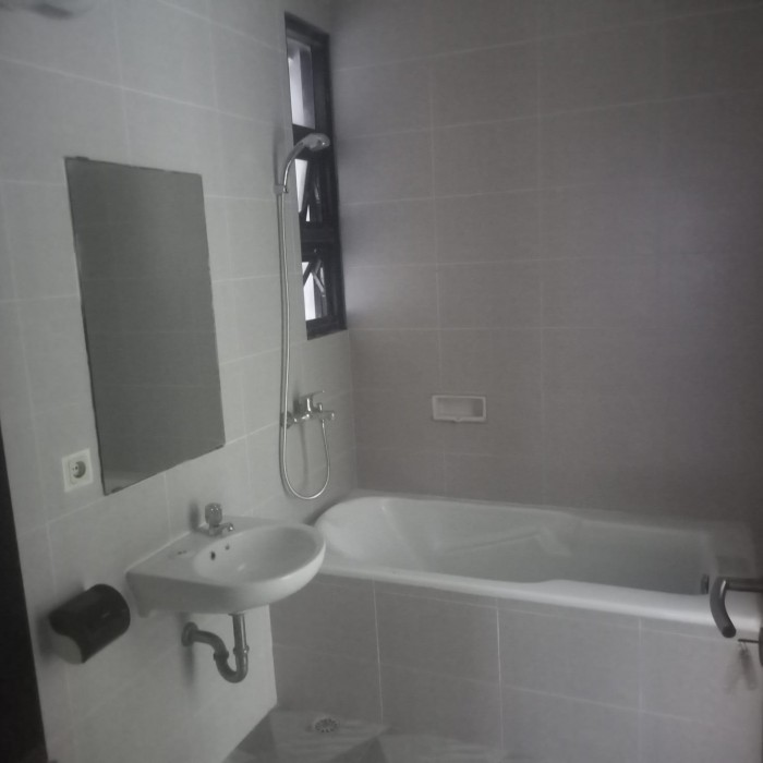 Rumah disewakan di Vassa Residence Lippo Cikarang